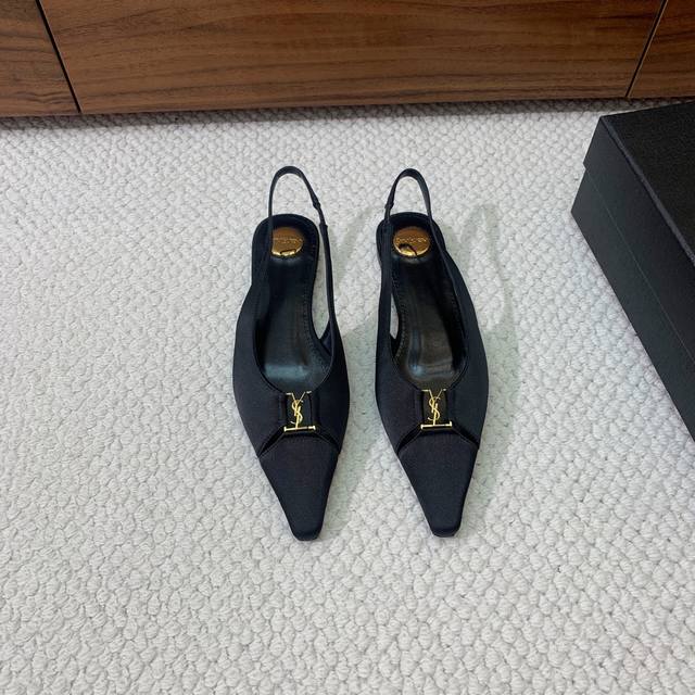 Saint Lauren* Hottest Flat Shoes. Classic Cassander retro logo paired with a wil