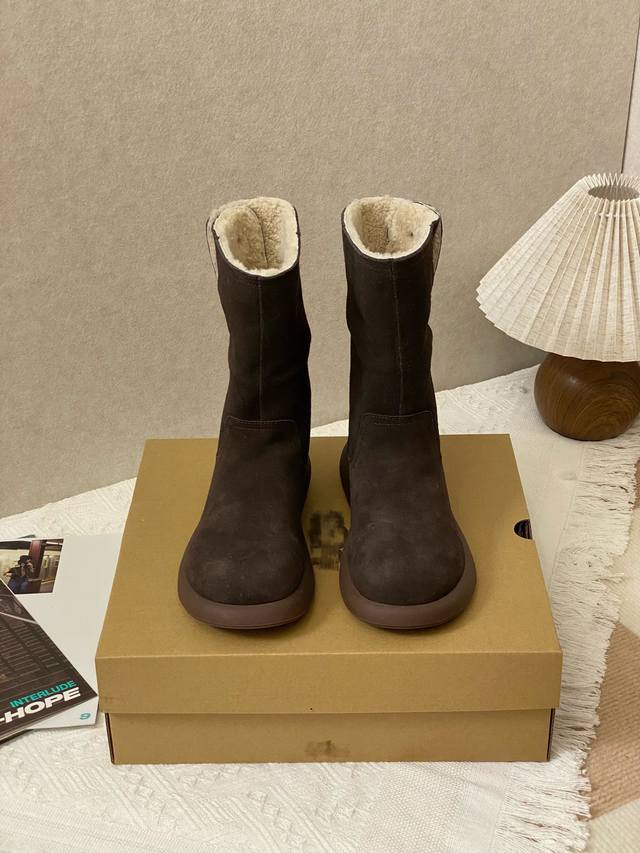 Styling Guide: Pair with a coat for an elegant, professional look. Pair with a