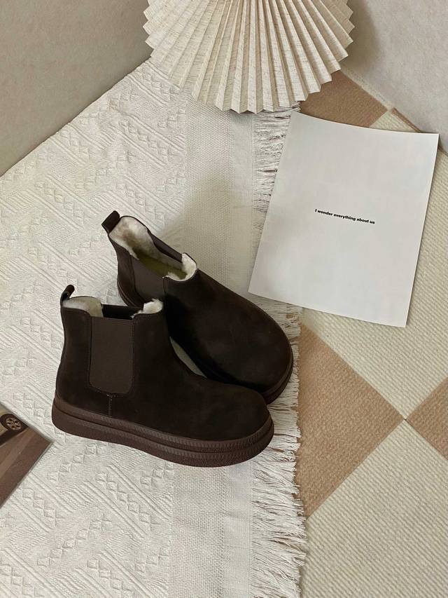 Winter Outfit King Can be paired with jeans, dresses, coats, down jackets, and m