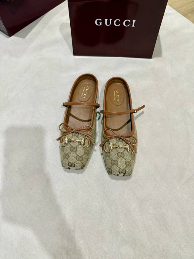 Gucc 2025 Early Autumn 25 Series New Arrival Flat Ballet Flats with Horsebit Buc