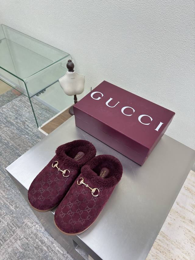 Gucci Platform Slippers with Double G Saddle Buckle and Wool Lining Gucci Double