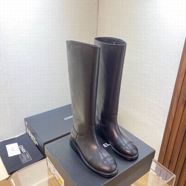 2025 New Chanel High-Quality Version Long Boots, Top-Grain Imported Calfskin Ou