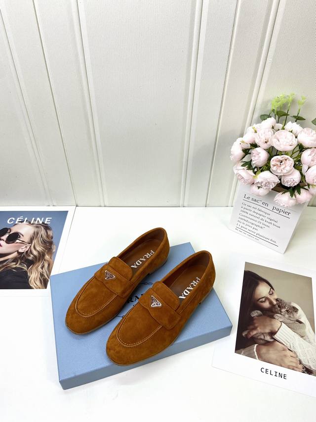 Factory direct wholesale top-tier reseller version . Prada runway new product m