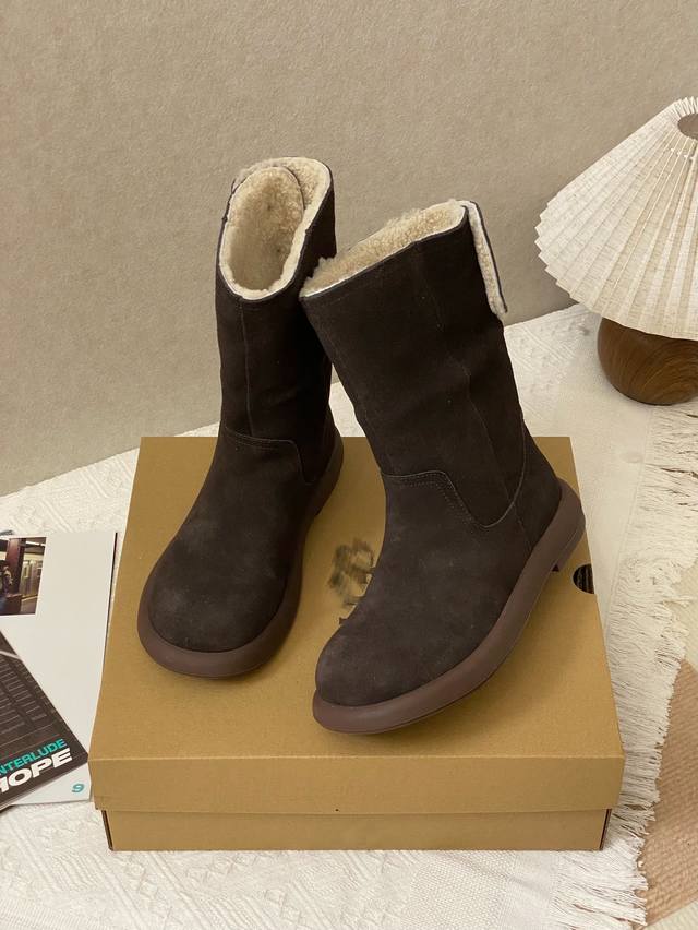 Styling Guide: Pair with a coat = elegant workwear style; Pair with a down jack