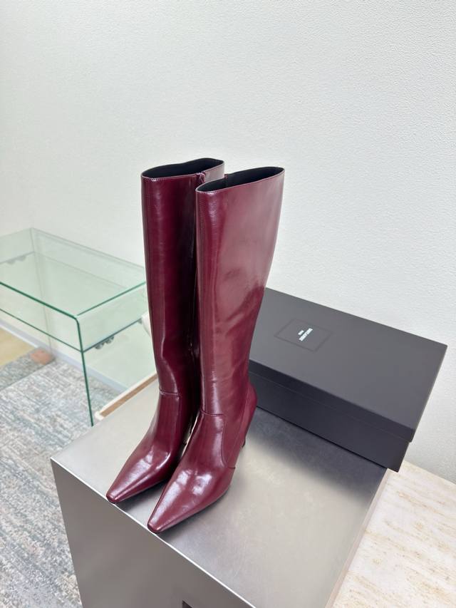 YSL High-Heeled Boots - A Must-Have for Long Legs! YSL High-Heeled Boots Yvette