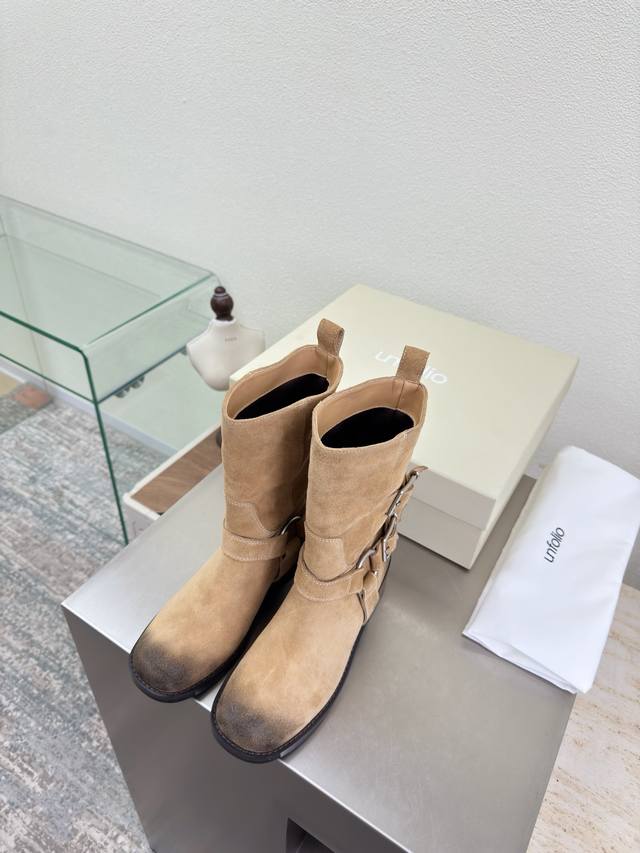 Distressed motorcycle boots, Unfolio boutique ankle boots. New arrival from the