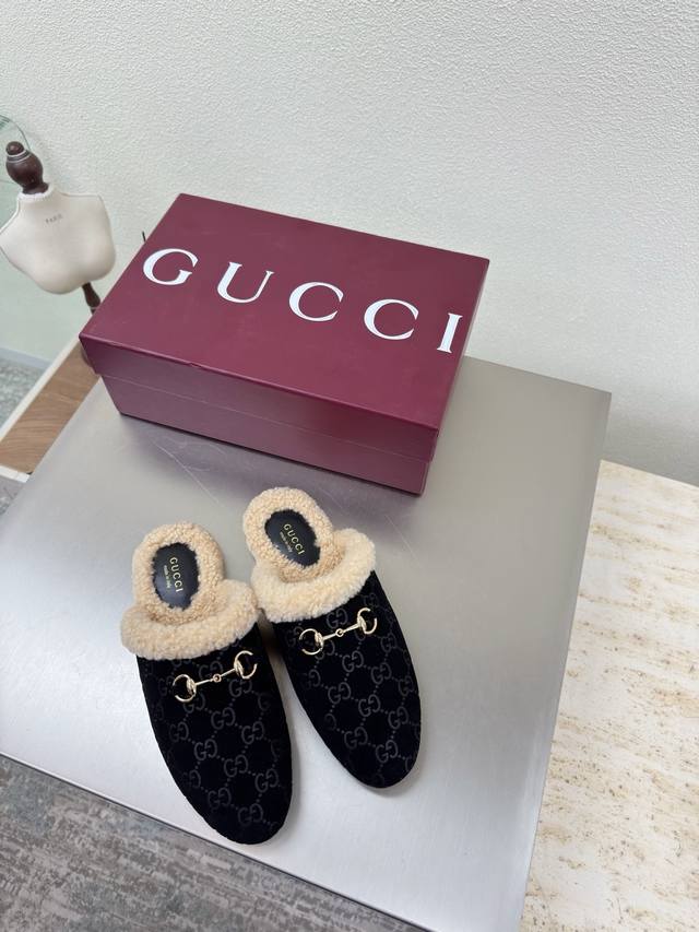 Furry Flat Classic Saddle Buckle Slippers Gucci Double G Logo Lambswool Lining
