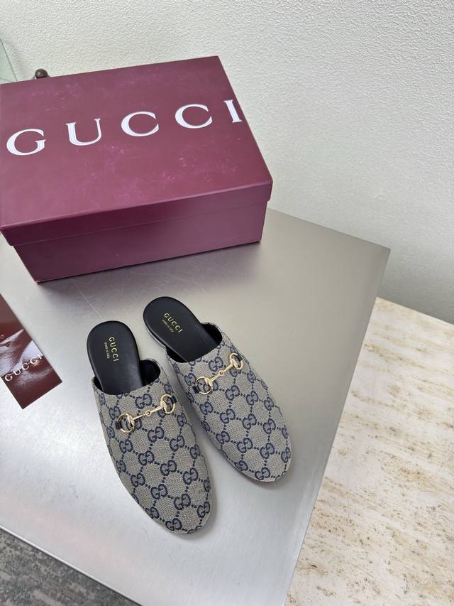 Classic Flat Saddle Buckle Slippers Gucci Double G Logo Classic Saddle Buckle B