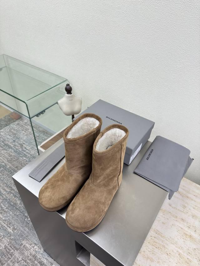 Balenciag Snow Boots Thick-Soled Wool Lined Mid-Calf Snow Boots Brown High-Glos