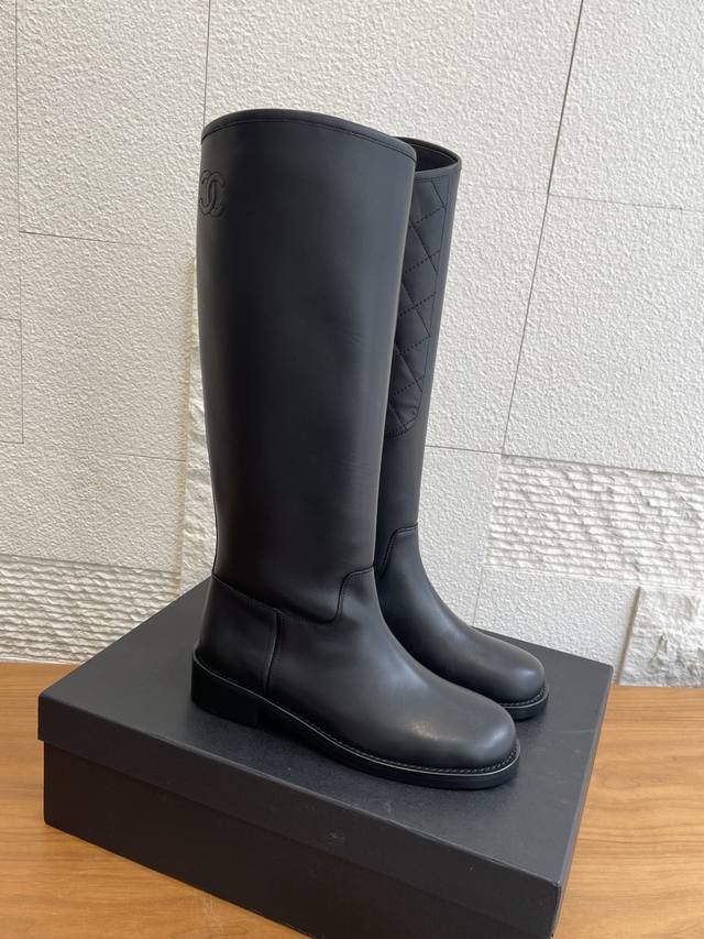 Top Version: Chanel 2025 Autumn/Winter New Retro Western Cowboy Boots Chanel rid