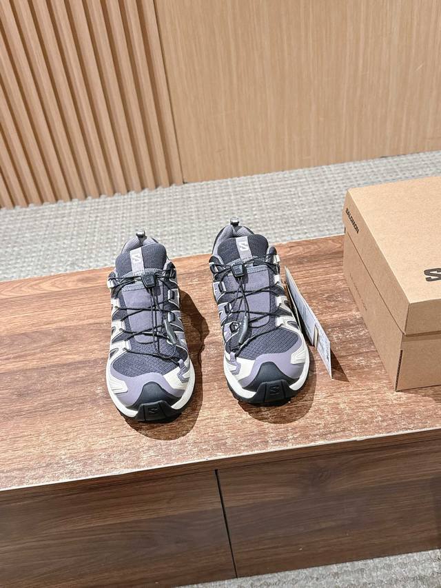 Women's only. The Salomon Xa Pro 3D V9 Gtx is a comfortable and versatile hikin