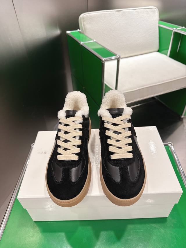 K012 Maisonmargiela Thick-Soled German Training Shoes with Fur Lining Original P