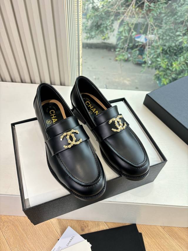 G302 Chanel Loafers with metal buckle, high-quality replica. These new loafers a