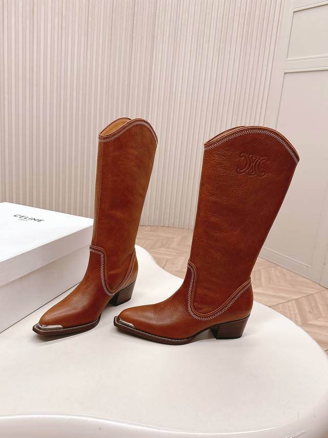 Celine's latest fashion boots in calfskin, a runway style and a must-have item