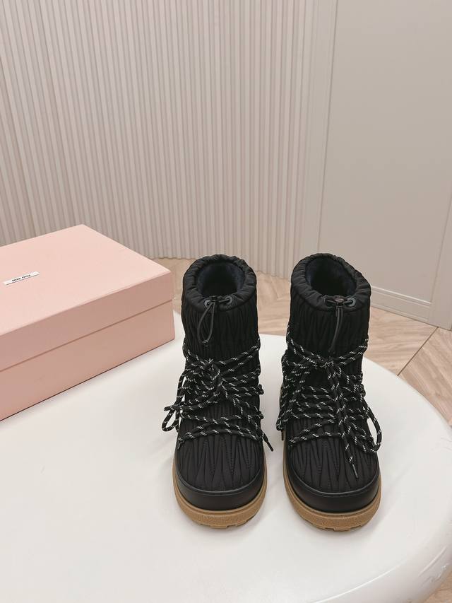 High-quality short Miu Miu down wool boots, snow boots, ski boots Ss down wool