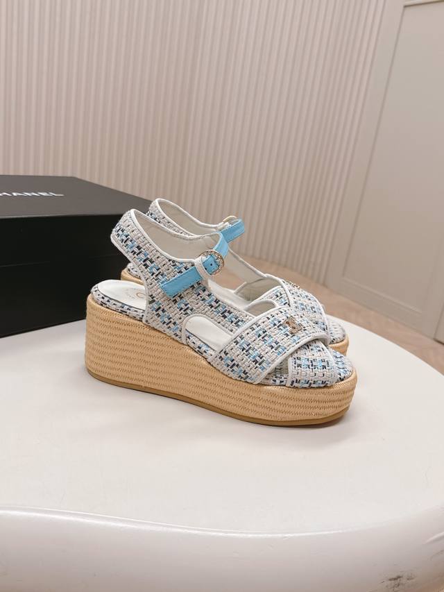 Selling Chanel 2025 New Sandals and Slippers Collection. Classic series, every