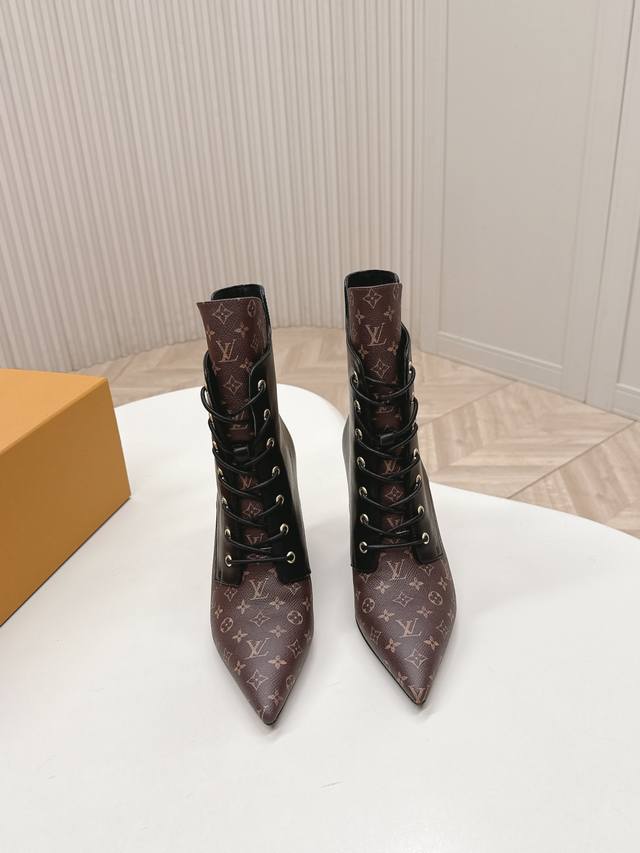Selling Louis Vuitton 25Ss new autumn/winter high-heeled Martin boots, short bo