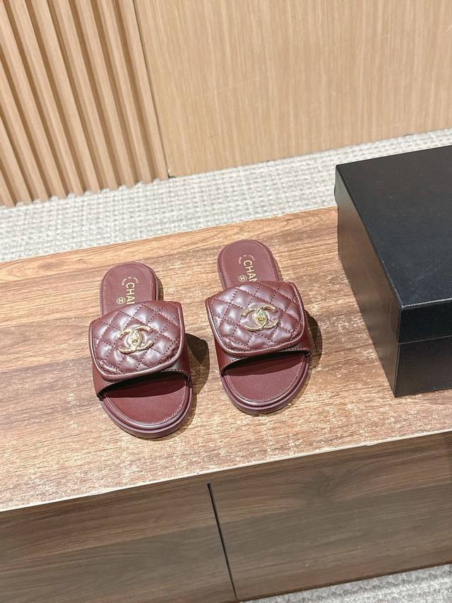 Chanel Quilted Backpack Buckle Slippers These slippers are absolutely irresistib