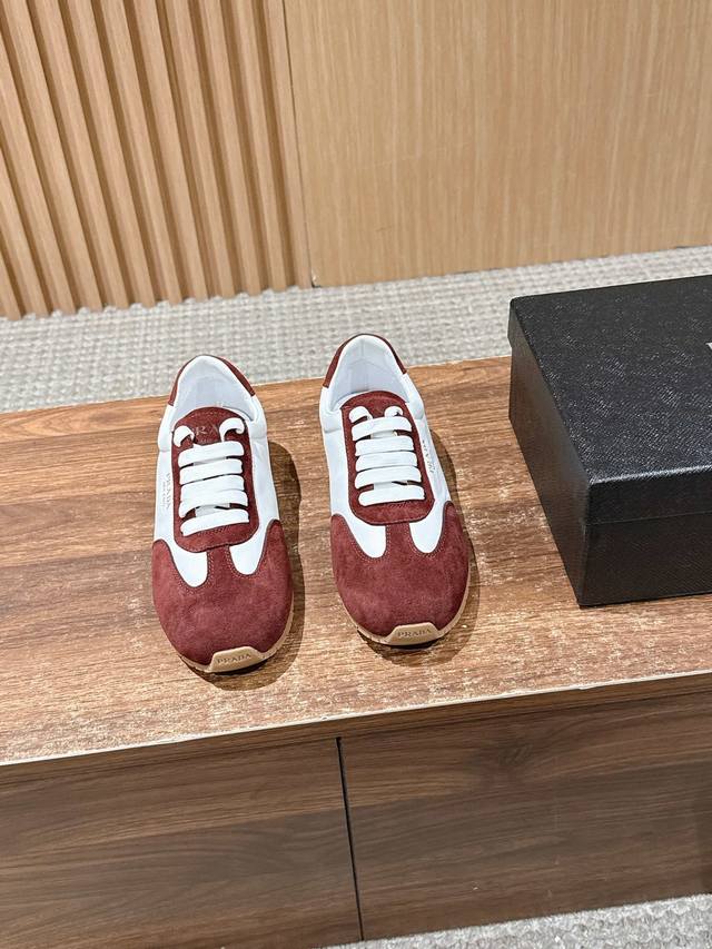 Prada's new thin-soled German training casual shoes feature a textured suede up