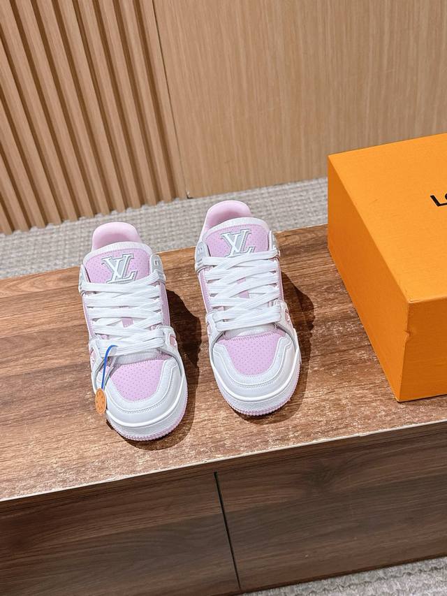 Limited to Women's Sizes# Louis Vuitton Casual Sneakers & Skateboard Shoes: Clas