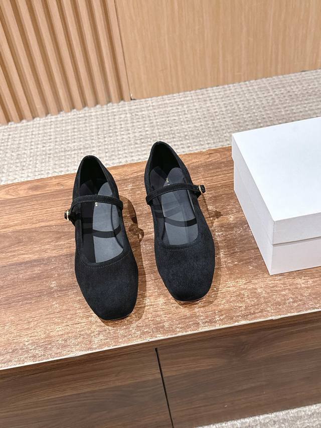 Dongguan-made The Row New Retro Low-Cut Mary Jane Shoes with One-Strap Strap Th