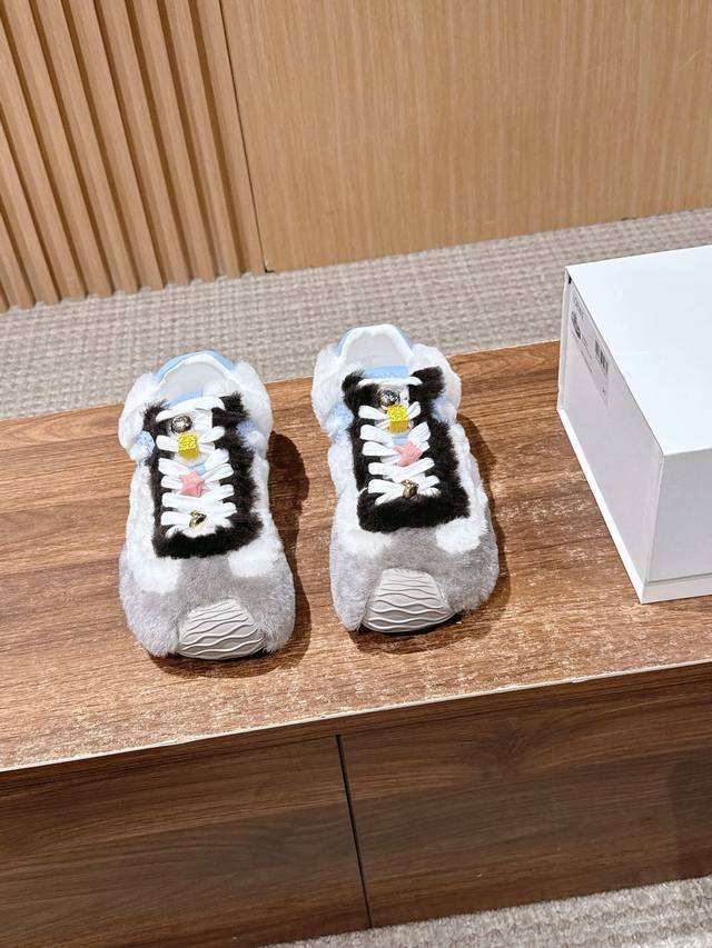 Dongguan-made Loewe "Tilted Toe" Shoes, the "Argus" style, unbeatable comfort!