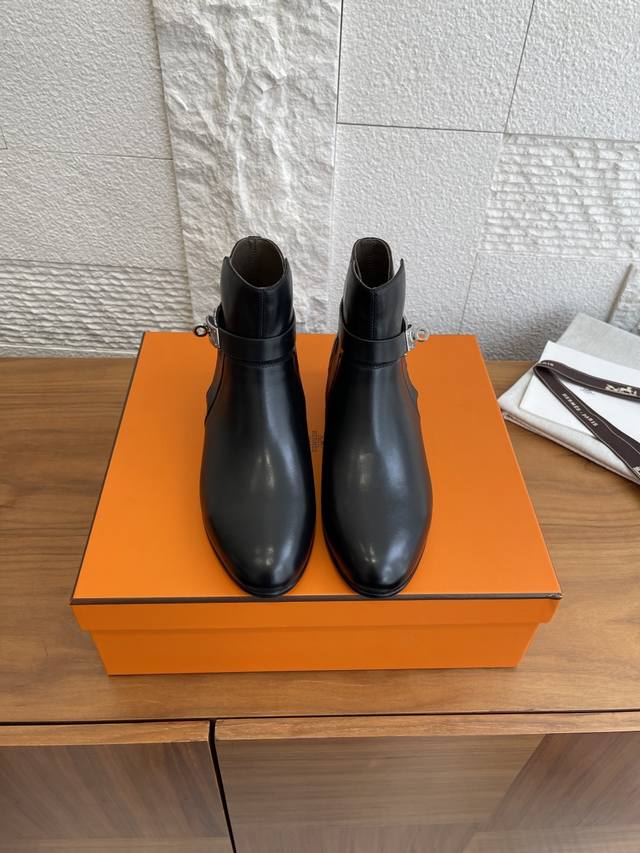Top Version: Hermes 2025 Autumn/Winter New Kelly Buckle Neo Ankle Boots Hermes K