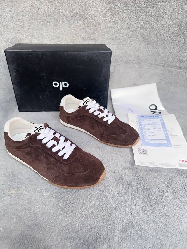 2670 Autumn/Winter Newest Couple Style German Training Shoes Casual Shoes Americ