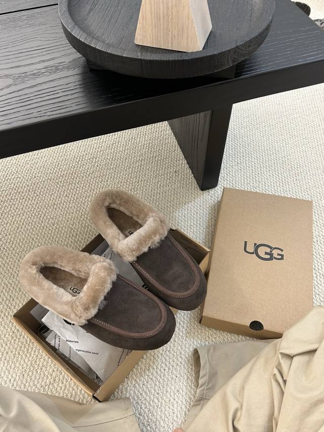 New Ugg Ansley style, slip-on design, wool trim at the cuff, warm and stylish.