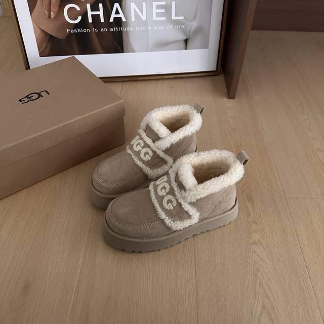 Embroidered Logo Ugg Ankle Boots in Three Colors Shearling Lining Super Lightwei