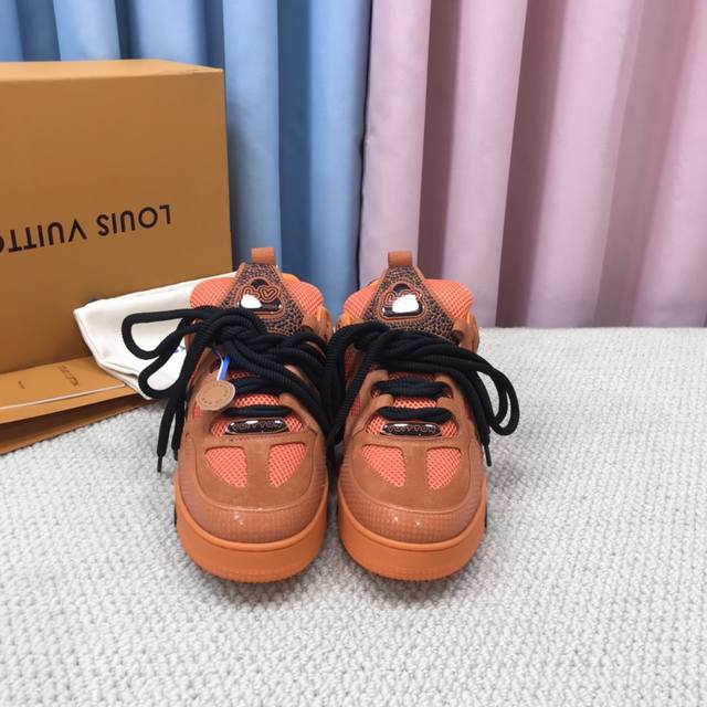 Rhinestone Shoes. Louis Vuitton vs. All Market Versions, Couple Style. Runway Ne