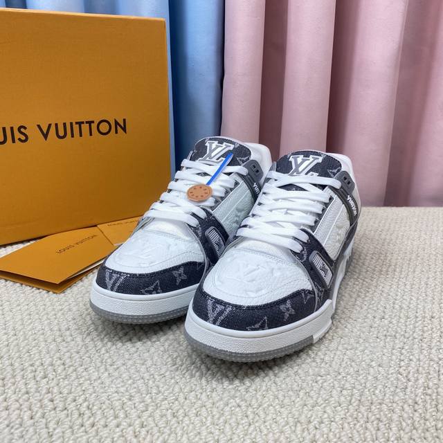 New upgraded version of couple's shoes, high-quality Louis Vuitton, compared to
