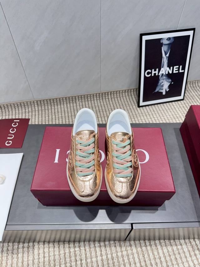 Factory Direct: Women's and Men's sizes can be customized. Exclusive top-tier v