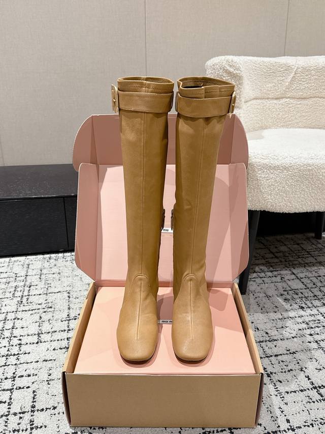Dongguan-made, high-quality Miumiu 25 Wf Autumn/Winter New Elastic Boots These e