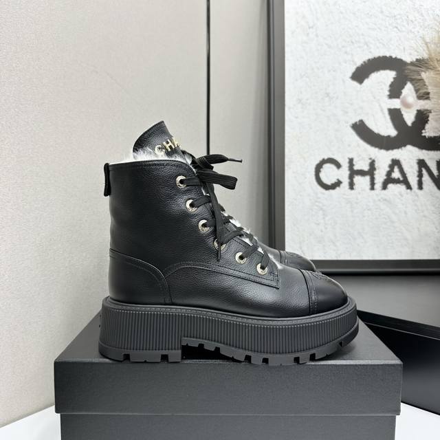 2025Sss official website and Xiaohongshu synchronized latest color scheme Chanel