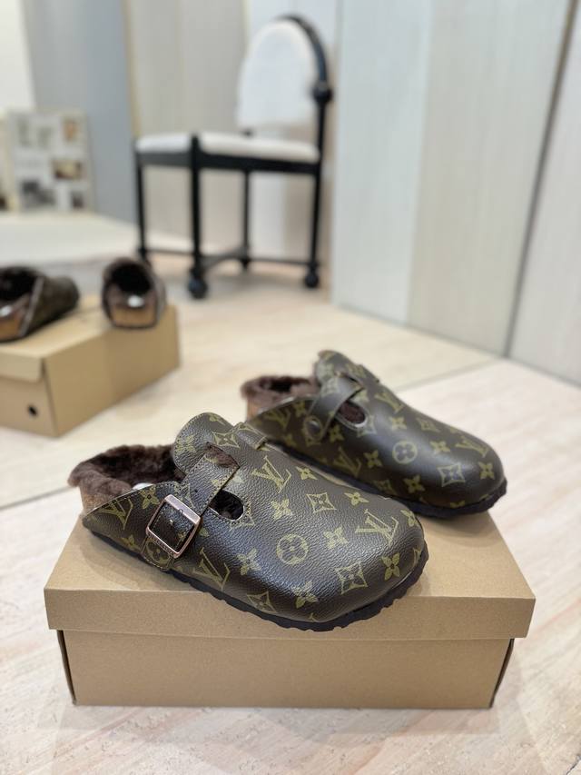Factory Price (pp): Top-tier Women's and Men's Version Louis Vuitton