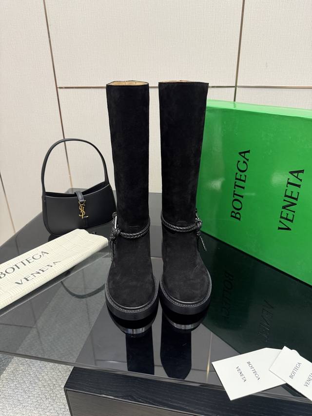 Bottega Venet* Hardware identical to the original, please compare with official