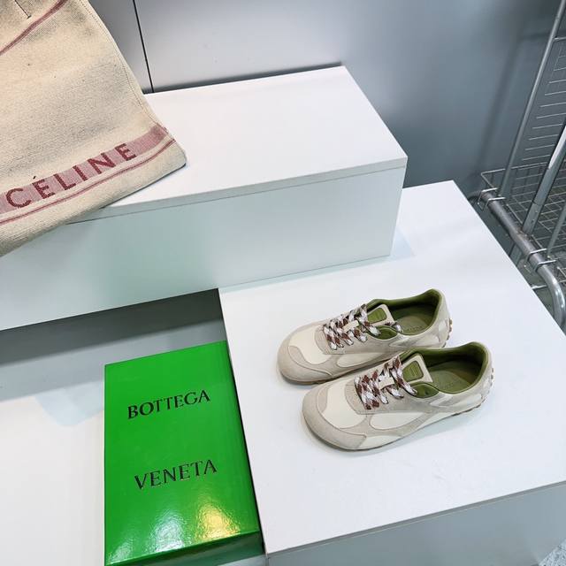 High-quality women's and men's shoes! Top-quality thin-soled Bottega Veneta Spr