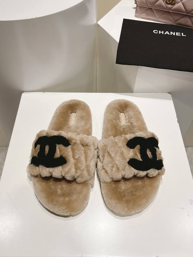 Factory direct Latest Chanel style is now available! Only genuine wool, sizes 3