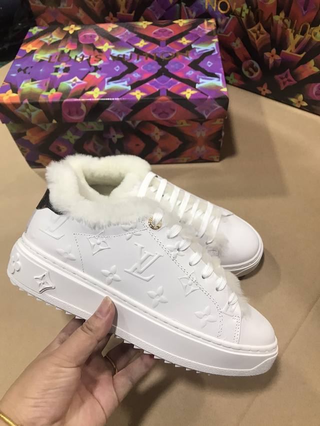 Lv Casual Furry Shoes, Time Out sneakers featuring calfskin overlay with a soft