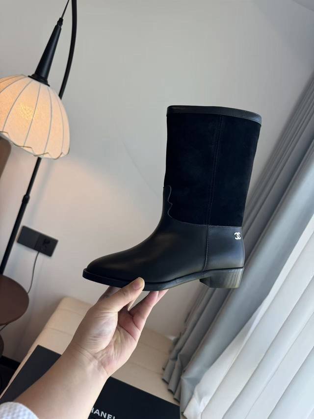 New Arrival! Ch*Nel's latest leather boots! Suede mid-calf and knee-high boots,