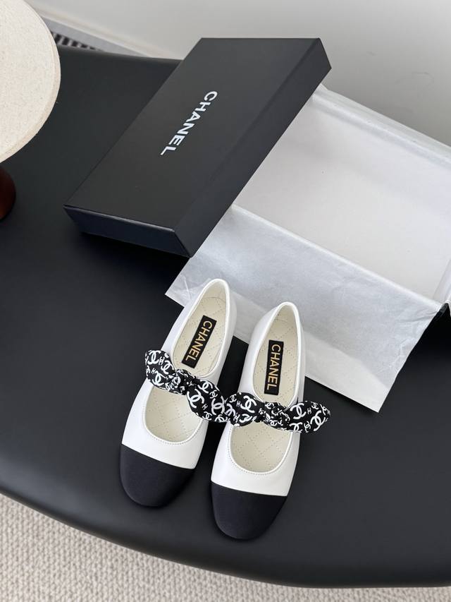 Chanel 25B Mary Jane Shoes Simple yet sweet and playful! 3D embroidered logo, so