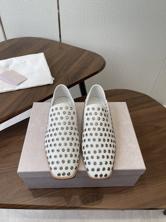 Jimmy Choo 2026 New Flat Chunky Heel Hollow-out Shoes New fashion flat shoes, el