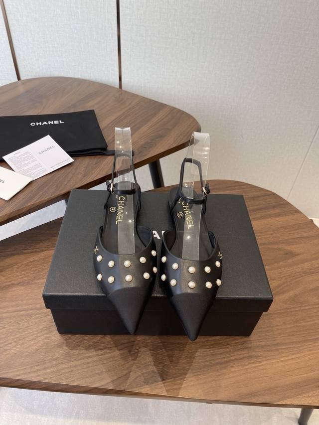 Chanel 25Ss Early Spring New Arrivals - These Pointed-Toe Sandals are Absolutel