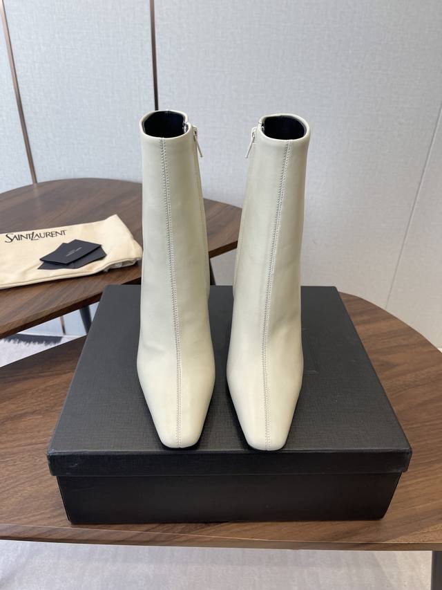 YSL High-Heeled Ankle Boots for Long Legs - YSL High-Heeled Ankle Boots & Long B