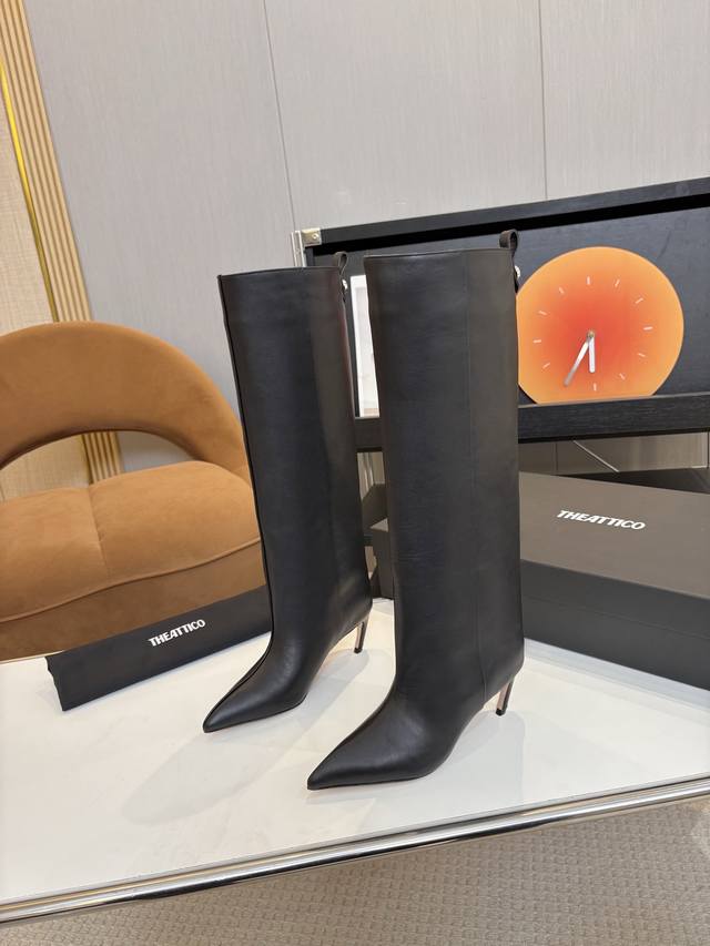 Factory Price p Brand: Theattico 2025 Autumn/Winter Collection Asymmetrical Poin