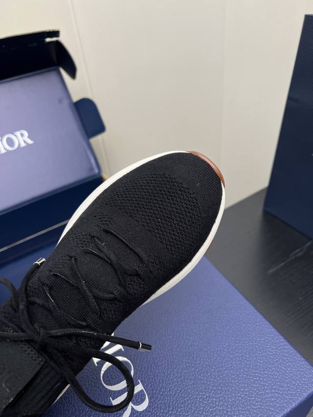 Factory Price (pp): 10 (forward box) Dior's latest Sneaker B80 Lounge series ca