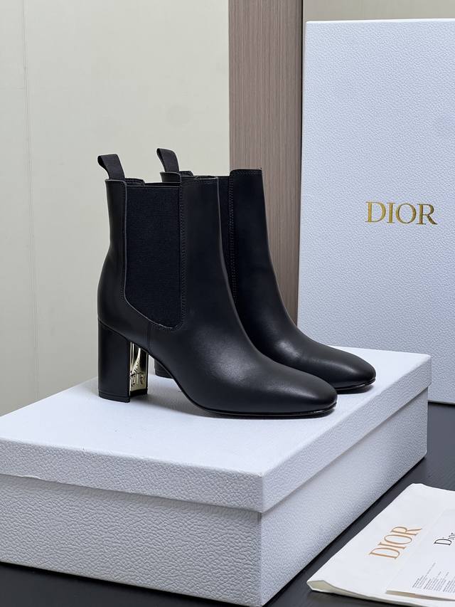 Factory Price (pp): Dior 2025 Fall/Winter New D-Art Series Chunky Heel Chelsea