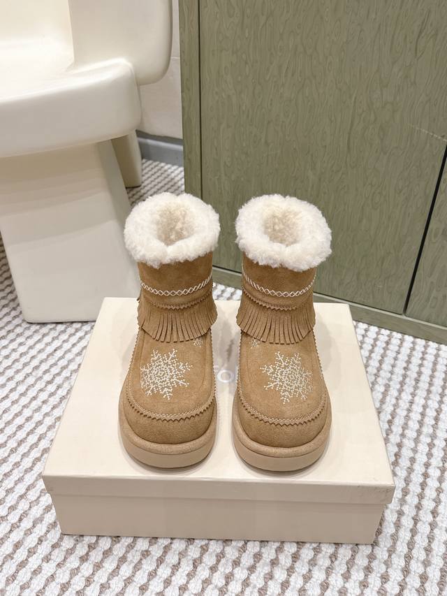 High-quality imported short and long snow boots, recommended style, easy to mat