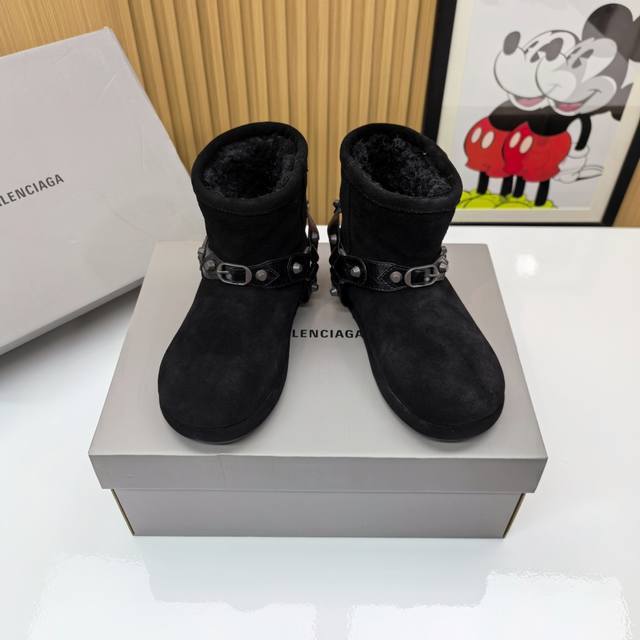 The Winter Warrior Arrives! Balenciaga Alaska Soft Snow Boots Bring Luxury to Yo